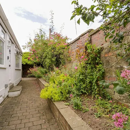 Stakesby House 1 Whitby